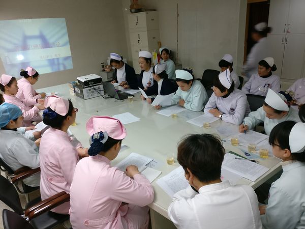 宁德人民医院开展护理疑难病例讨论会