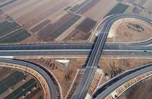 （社会）（2）京津冀新通道——京秦高速公路二期工程通车
