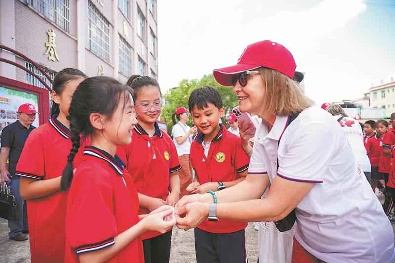 跨越国界的医者仁心